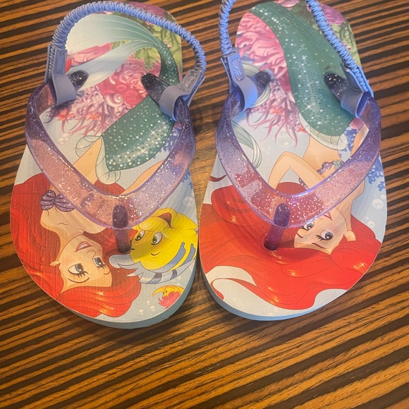 Little mermaid toddler flip flops - Picture 1 of 3